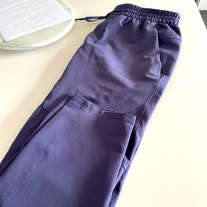 COPY - Lululemon - License to Train Jogger - L